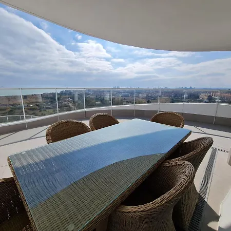 Apartment In Emblematic Building